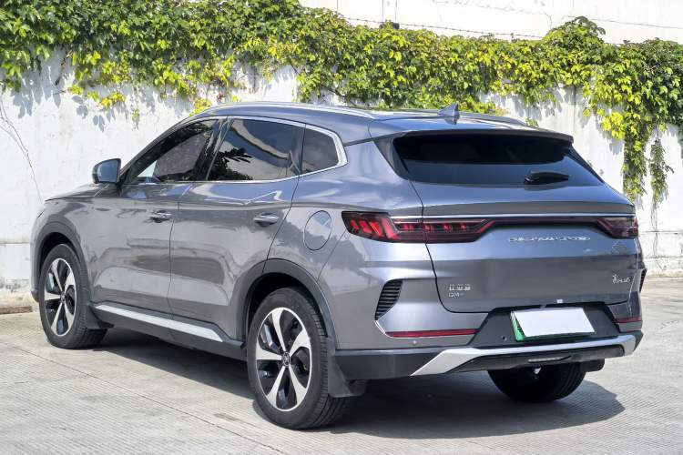 Used BYD Song PLUS New Energy 2021 DM-i 110KM Flagship Model Exterior 7