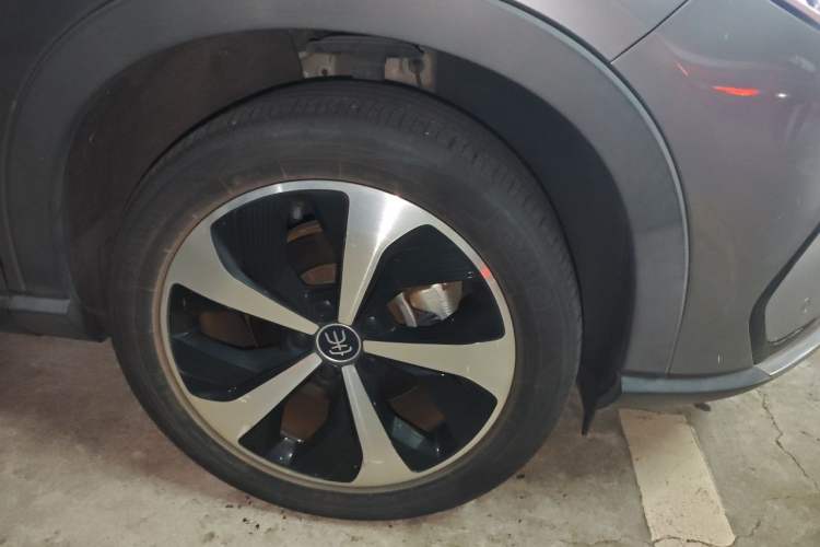 Used BYD Song PLUS New Energy 2021 EV Flagship Model Exterior 7