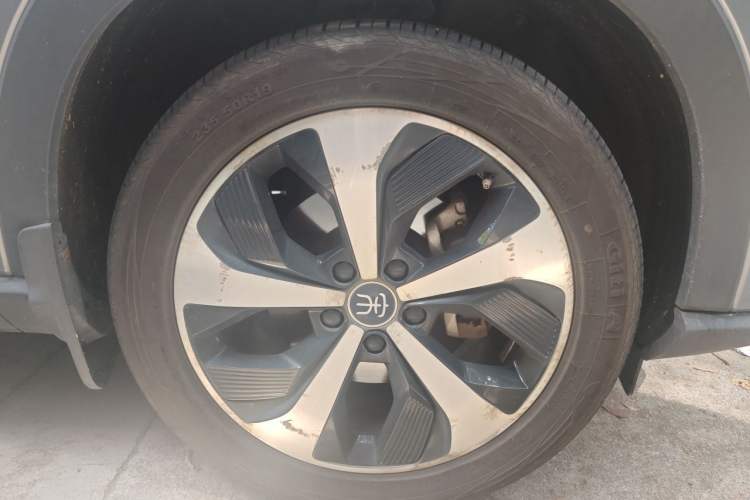 Used BYD Song PLUS New Energy 2021 EV Flagship Model Exterior 7