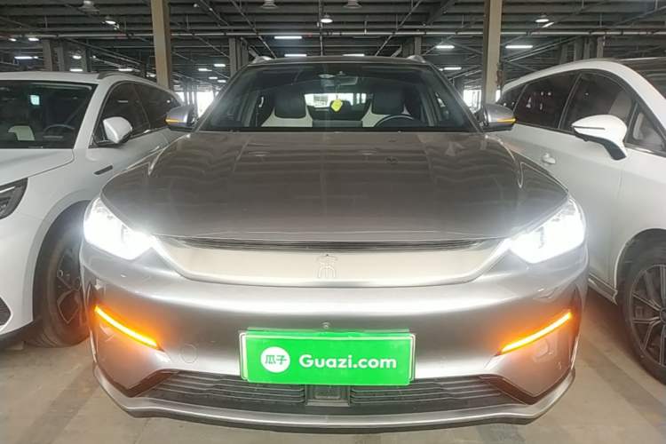 Used BYD Song PLUS New Energy 2021 EV Flagship Model Front