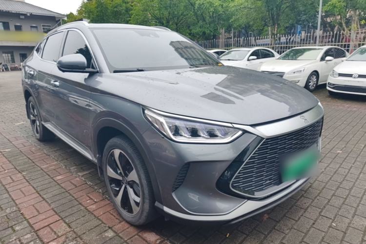 Used BYD Song PLUS New Energy 2021 DM-i 51KM Prestige Model Front Right 45 Deg