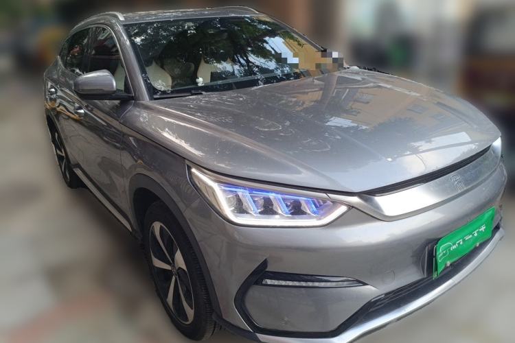 Used BYD Song PLUS New Energy 2021 EV Deluxe Model Front Right 45 Deg
