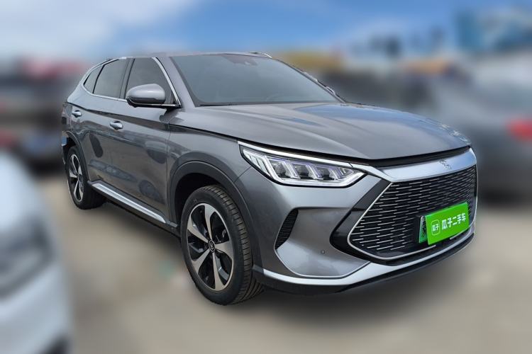 Used BYD Song PLUS New Energy 2021 DM-i 51KM Prestige Model Front Right 45 Deg