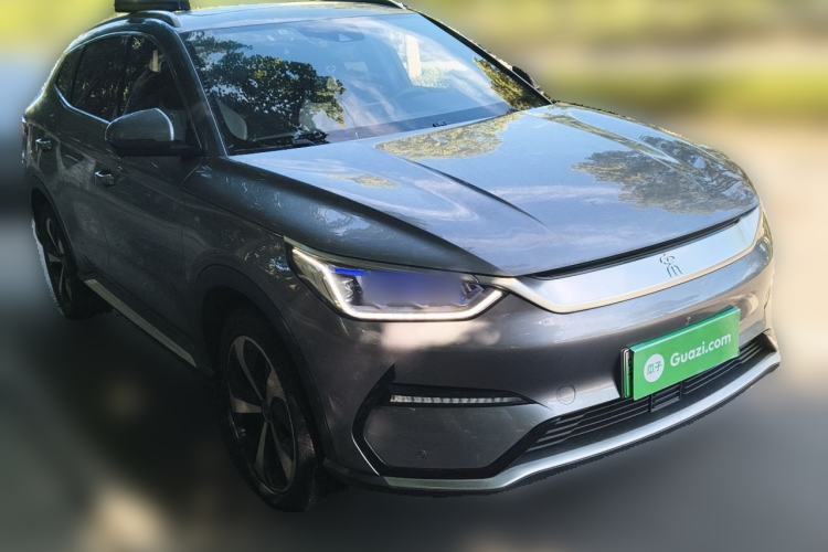 Used BYD Song PLUS New Energy 2021 EV Deluxe Model Front Right 45 Deg