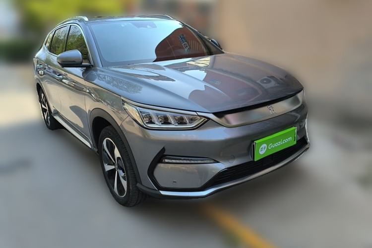 Used BYD Song PLUS New Energy 2021 EV Flagship Model Front Right 45 Deg