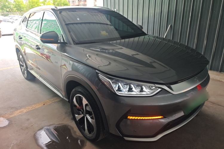 Used BYD Song PLUS New Energy 2021 EV Deluxe Model Front Right 45 Deg