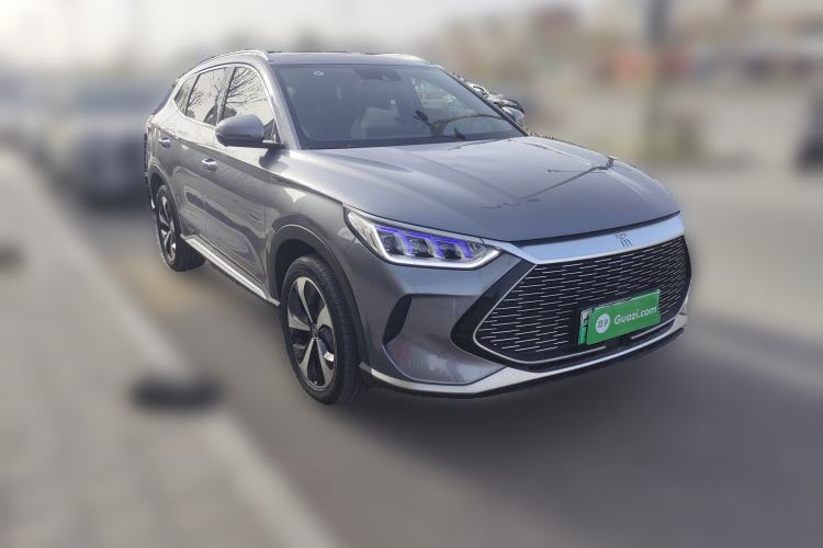 Used BYD Song PLUS New Energy 2021 DM-i 51KM Prestige Model Front Right 45 Deg