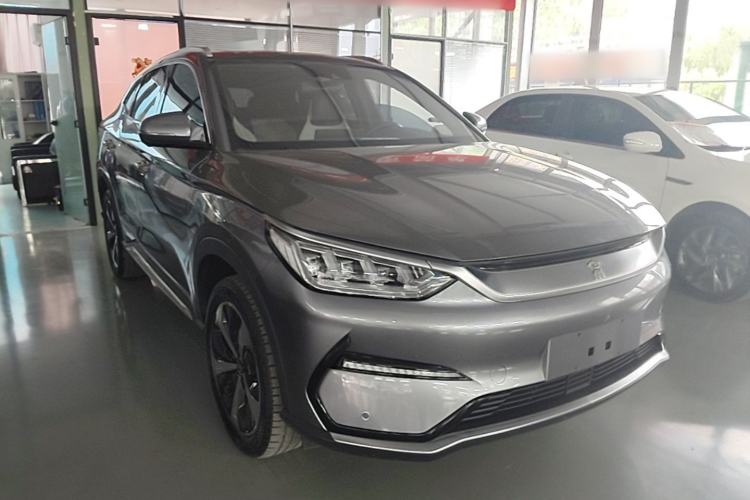 Used BYD Song PLUS New Energy 2021 EV Deluxe Model Front Right 45 Deg