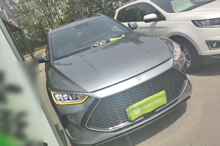 Used BYD Song PLUS New Energy 2021 DM-i 110KM Flagship PLUS Front Right 45 Deg