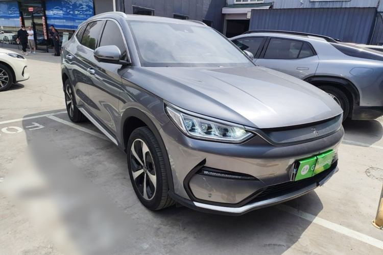 Used BYD Song PLUS New Energy 2021 EV Flagship Model Front Right 45 Deg