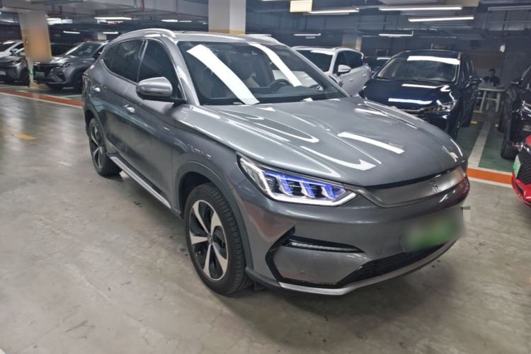 Used BYD Song PLUS New Energy 2021 EV Flagship Model Front Right 45 Deg
