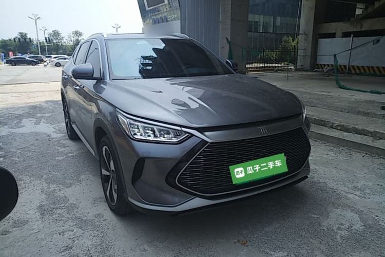 Used BYD Song PLUS New Energy 2021 DM-i 110KM Flagship Model Front Right 45 Deg