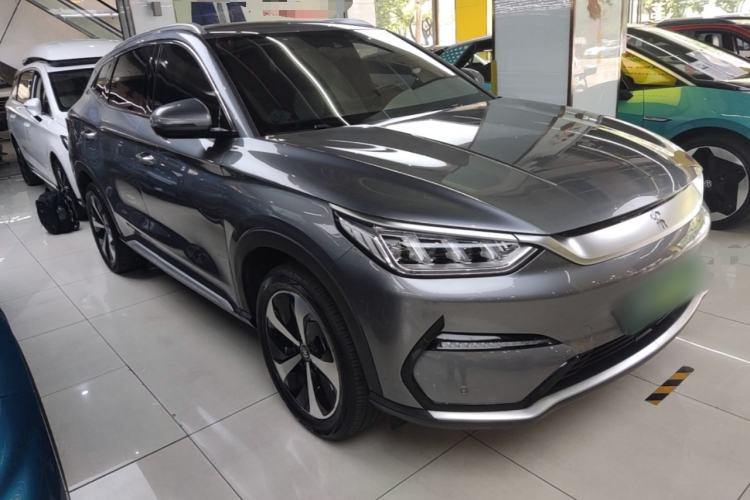 Used BYD Song PLUS New Energy 2021 EV Deluxe Model Front Right 45 Deg