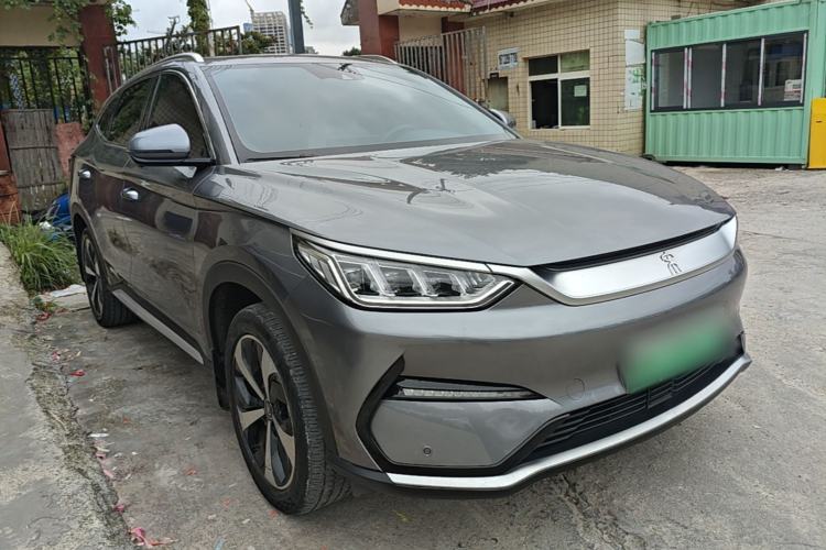 Used BYD Song PLUS New Energy 2021 EV Deluxe Model Front Right 45 Deg
