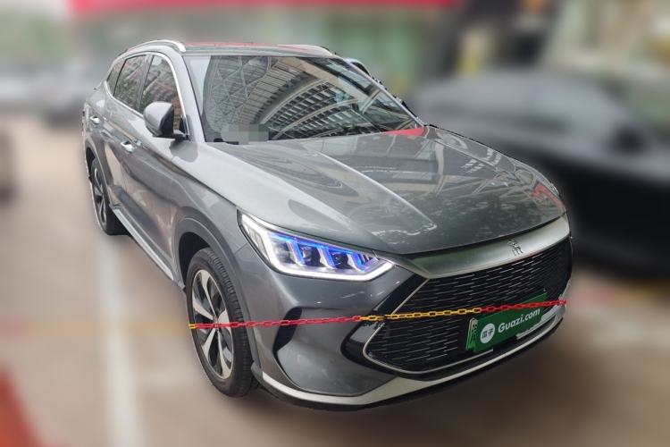 Used BYD Song PLUS New Energy 2021 DM-i 51KM Prestige Model Front Right 45 Deg