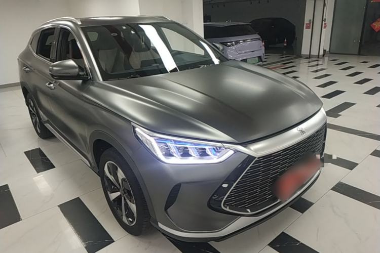 Used BYD Song PLUS New Energy 2021 DM-i 51KM Prestige Model Front Right 45 Deg