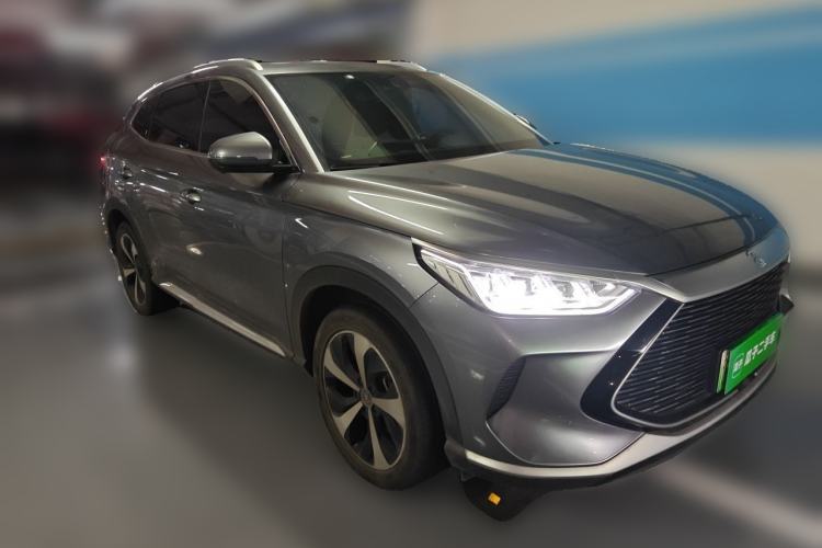 Used BYD Song PLUS New Energy 2021 DM-i 110KM Flagship PLUS Front Right 45 Deg
