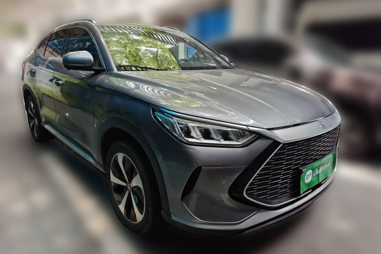 Used BYD Song PLUS New Energy 2021 DM-i 51KM Prestige Model Front Right 45 Deg