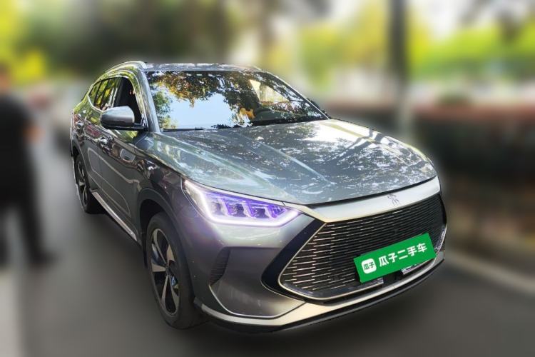 Used BYD Song PLUS New Energy 2021 DM-i 51KM Prestige Model Front Right 45 Deg