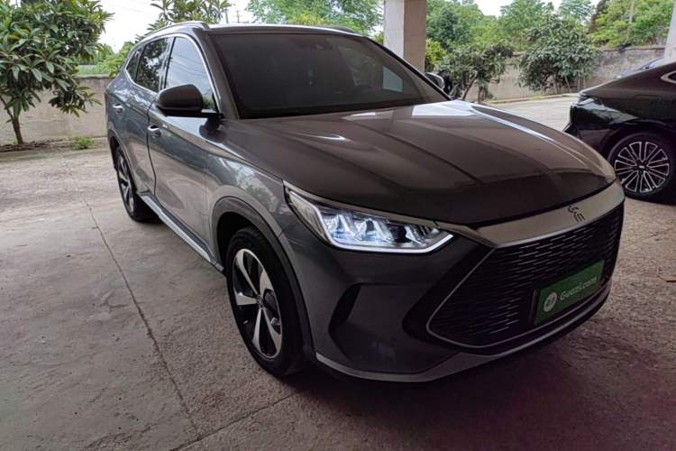 Used BYD Song PLUS New Energy 2021 DM-i 110KM Flagship Model Front Right 45 Deg