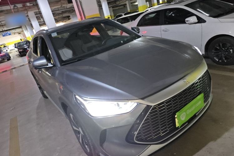 Used BYD Song PLUS New Energy 2021 DM-i 110KM Flagship PLUS Front Right 45 Deg