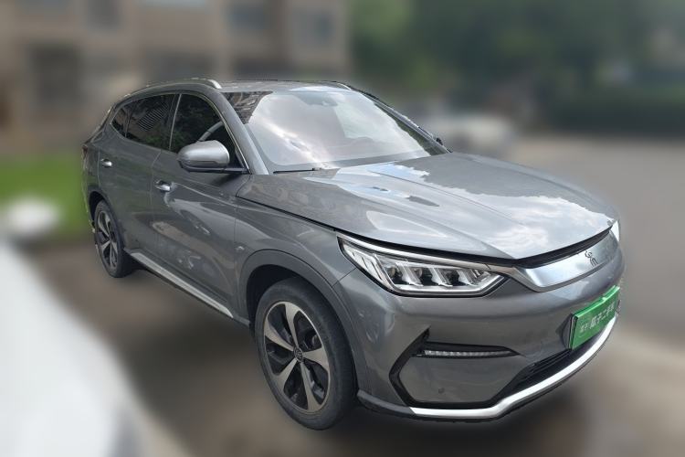 Used BYD Song PLUS New Energy 2021 EV Deluxe Model Front Right 45 Deg