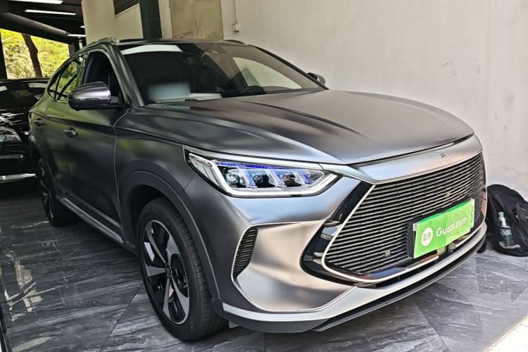 Used BYD Song PLUS New Energy 2021 DM-i 110KM Flagship PLUS Front Right 45 Deg