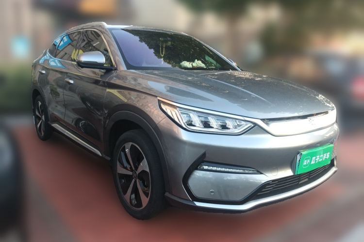 Used BYD Song PLUS New Energy 2021 EV Deluxe Model Front Right 45 Deg