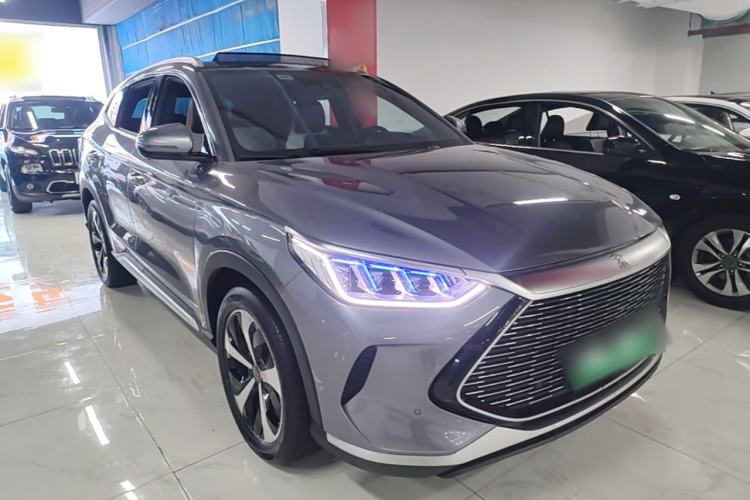 Used BYD Song PLUS New Energy 2021 DM-i 110KM Flagship Model Front Right 45 Deg