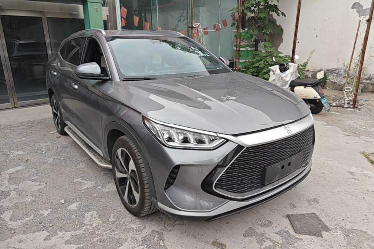 Used BYD Song PLUS New Energy 2021 DM-i 110KM Flagship Model Front Right 45 Deg