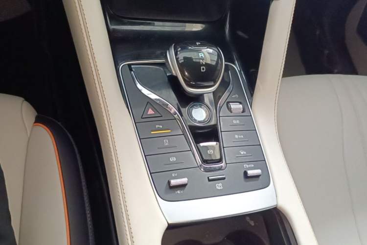 Used BYD Song PLUS New Energy 2021 DM-i 110KM Flagship Model Gear Lever