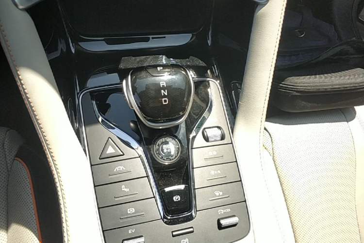 Used BYD Song PLUS New Energy 2021 DM-i 110KM Flagship PLUS Gear Lever