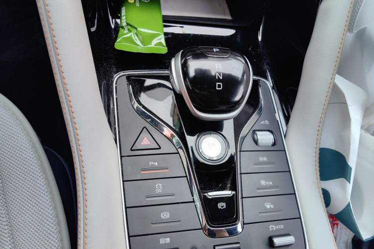 Used BYD Song PLUS New Energy 2021 EV Deluxe Model Gear Lever