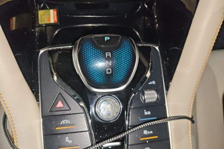 Used BYD Song PLUS New Energy 2021 DM-i 110KM Flagship PLUS Gear Lever