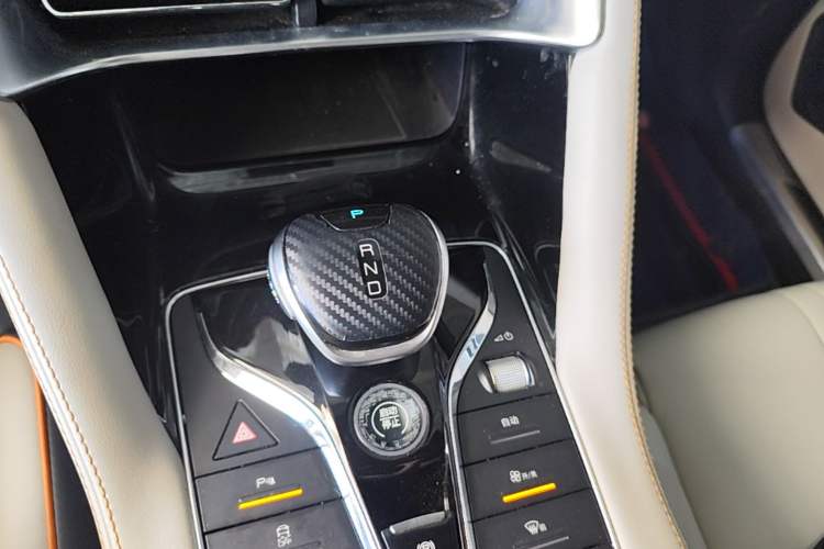 Used BYD Song PLUS New Energy 2021 DM-i 110KM Flagship Model Gear Lever