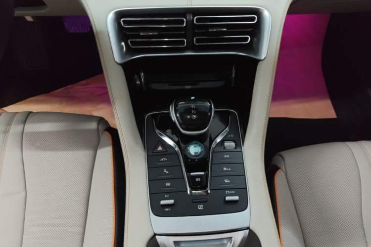 Used BYD Song PLUS New Energy 2021 DM-i 110KM Flagship PLUS Gear Lever