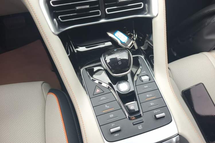 Used BYD Song PLUS New Energy 2021 DM-i 110KM Flagship Model Gear Lever