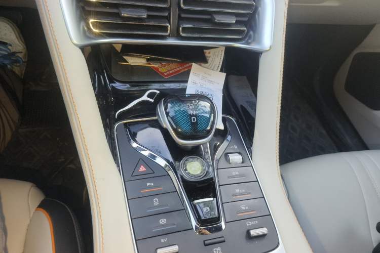 Used BYD Song PLUS New Energy 2021 DM-i 110KM Flagship Model Gear Lever