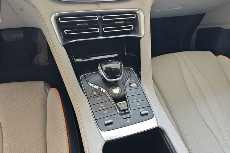 Used BYD Song PLUS New Energy 2021 DM-i 51KM Prestige Model Gear Lever