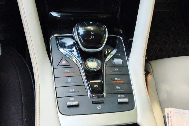 Used BYD Song PLUS New Energy 2021 EV Deluxe Model Gear Lever