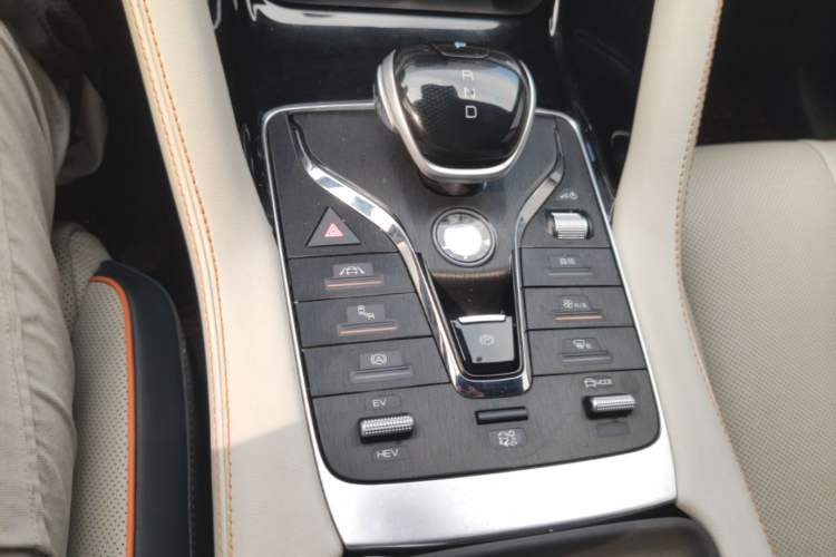 Used BYD Song PLUS New Energy 2021 DM-i 110KM Flagship PLUS Gear Lever