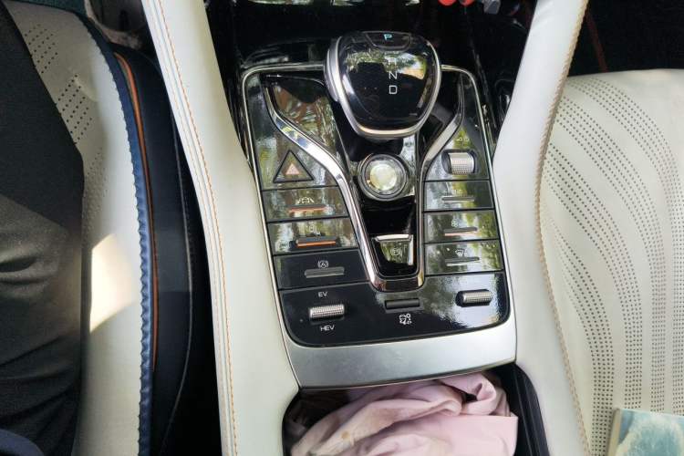 Used BYD Song PLUS New Energy 2021 DM-i 110KM Flagship PLUS Gear Lever