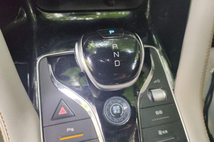 Used BYD Song PLUS New Energy 2021 DM-i 110KM Flagship Model Gear Lever