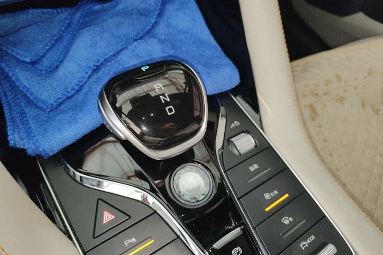 Used BYD Song PLUS New Energy 2021 EV Deluxe Model Gear Lever