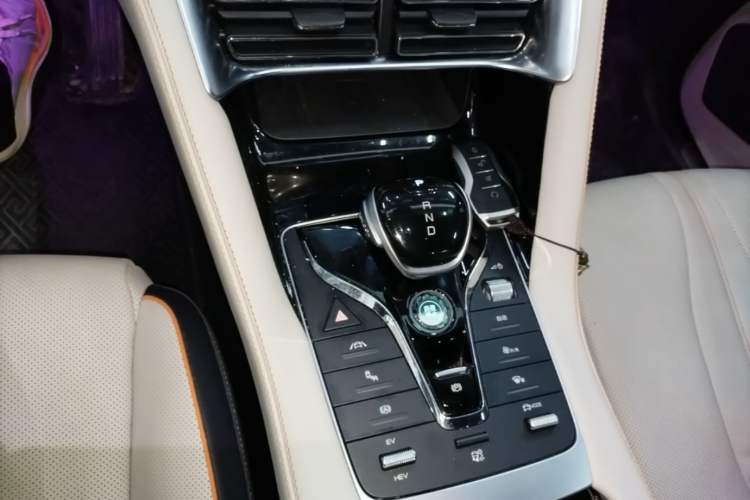 Used BYD Song PLUS New Energy 2021 DM-i 110KM Flagship PLUS Gear Lever