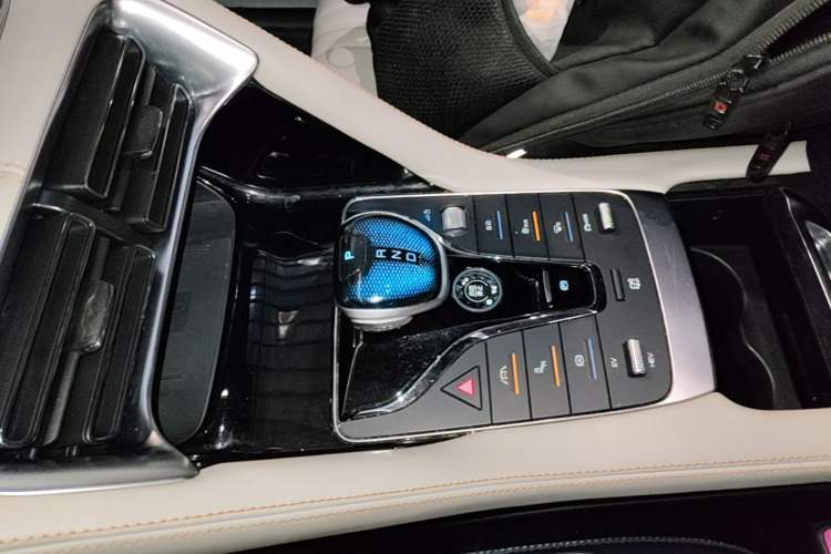 Used BYD Song PLUS New Energy 2021 DM-i 110KM Flagship PLUS Gear Lever