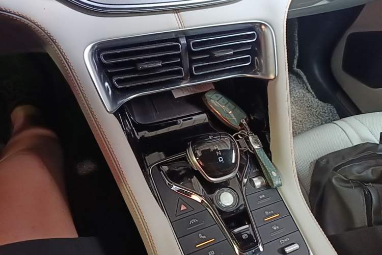 Used BYD Song PLUS New Energy 2021 DM-i 110KM Flagship PLUS Gear Lever