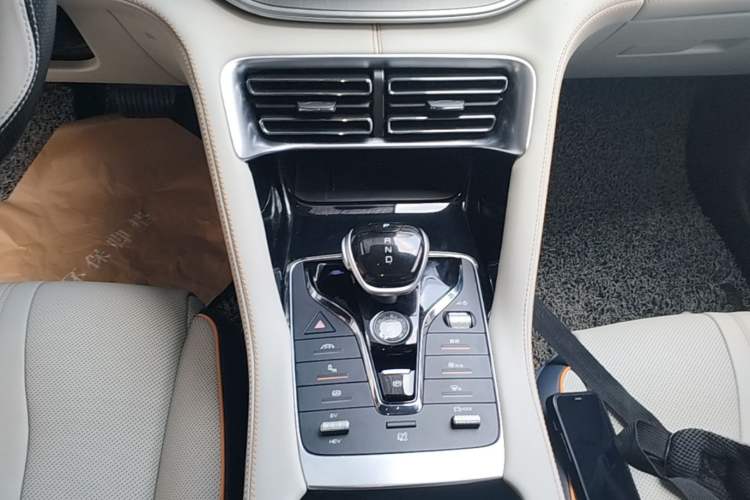 Used BYD Song PLUS New Energy 2021 DM-i 110KM Flagship PLUS Gear Lever