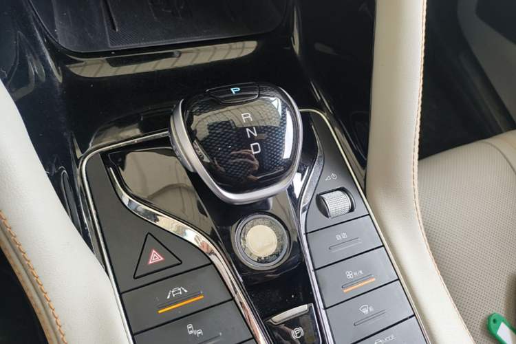 Used BYD Song PLUS New Energy 2021 EV Flagship Model Gear Lever