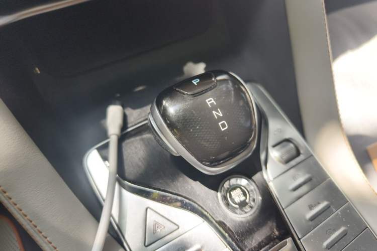 Used BYD Song PLUS New Energy 2021 DM-i 110KM Flagship PLUS Gear Lever